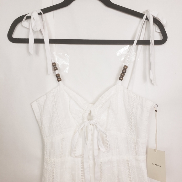 🆕️ Tularosa white jumpsuit - Picture 4 of 12